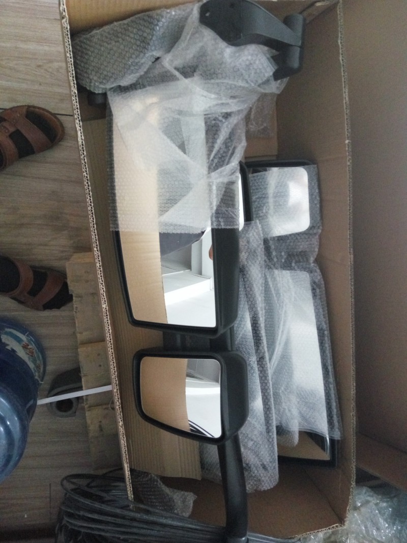 WG1646770001,右置后視鏡,濟南諾誠重型汽車配件有限公司